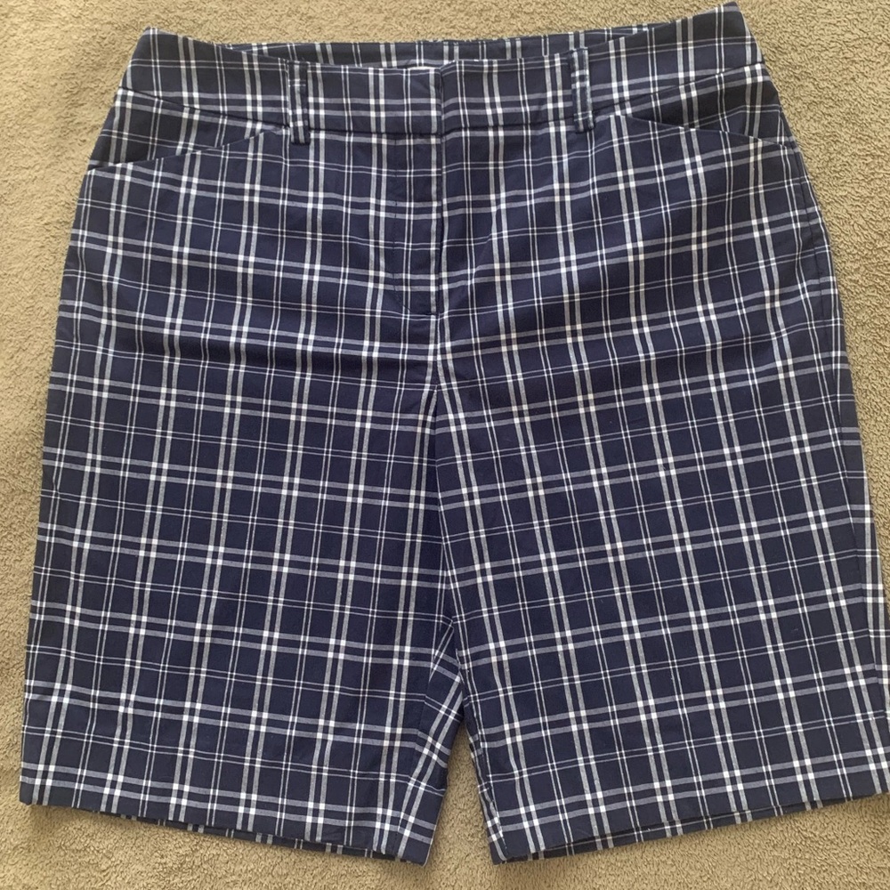 Navy and White Plaid Golf Shorts - EUC